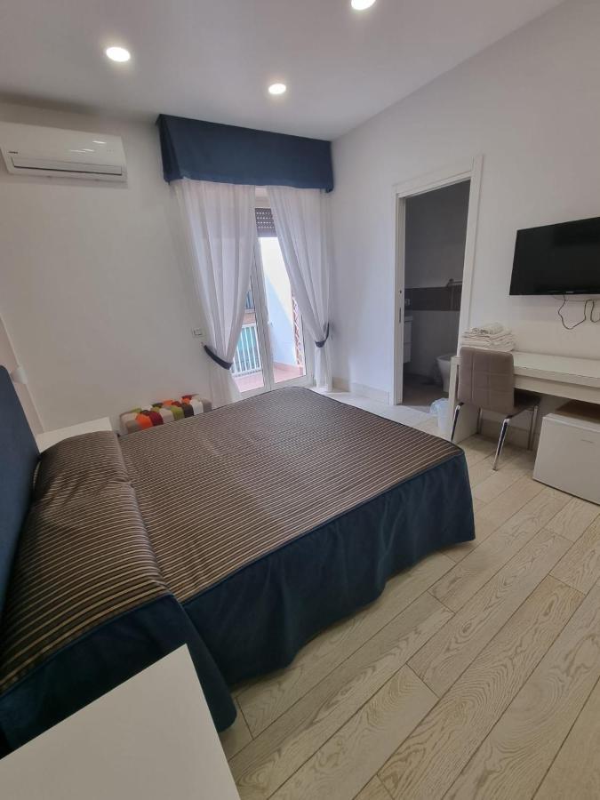 Bed and Breakfast Municipio Sea Napoli Esterno foto