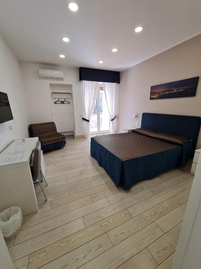 Bed and Breakfast Municipio Sea Napoli Esterno foto